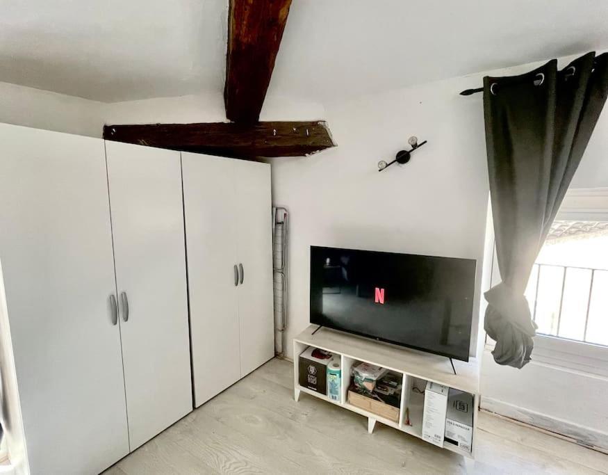 Apartment Confortable *